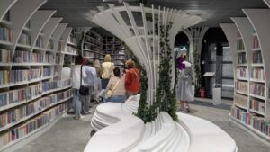 Metroteka, Βιβλιοθήκη στο μετρό της Βαρσοβίας